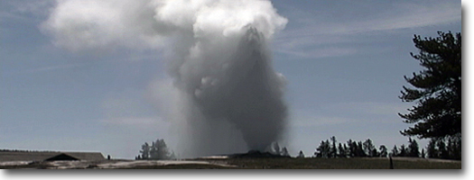 Old Faithful -Yellowstone National Park